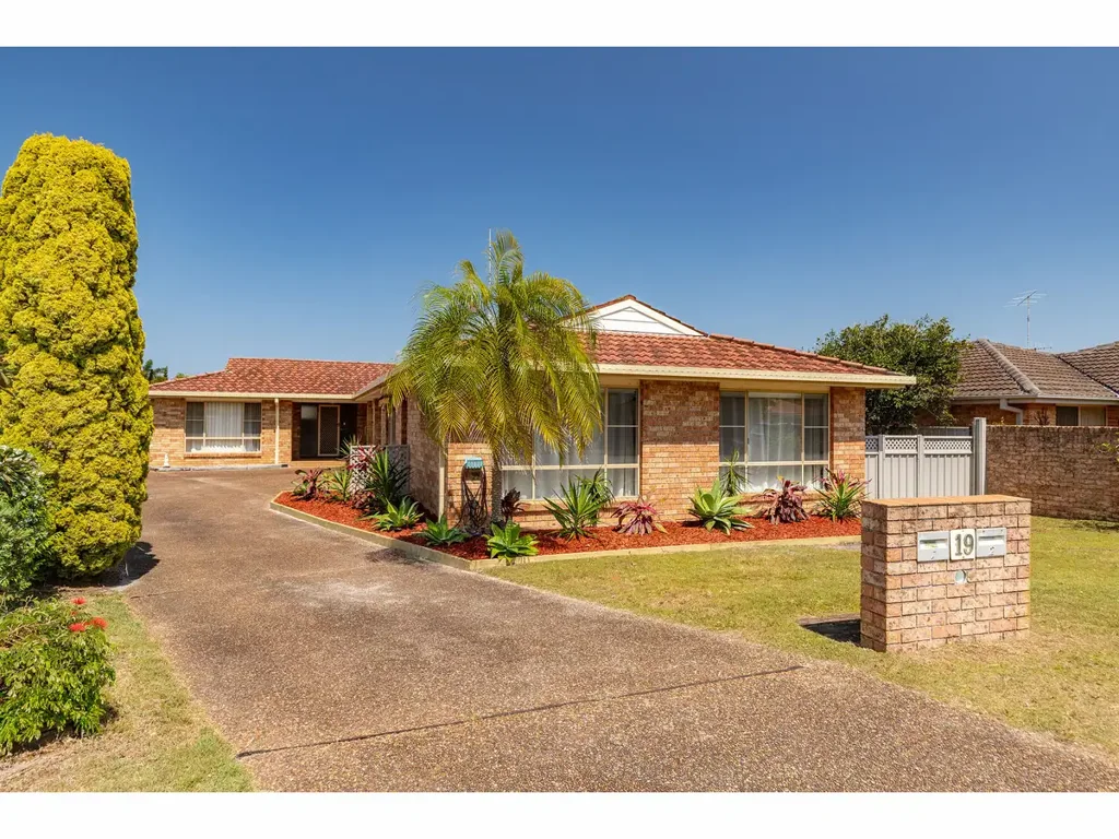 1/19 Woodward Place, Tuncurry, NSW 2428