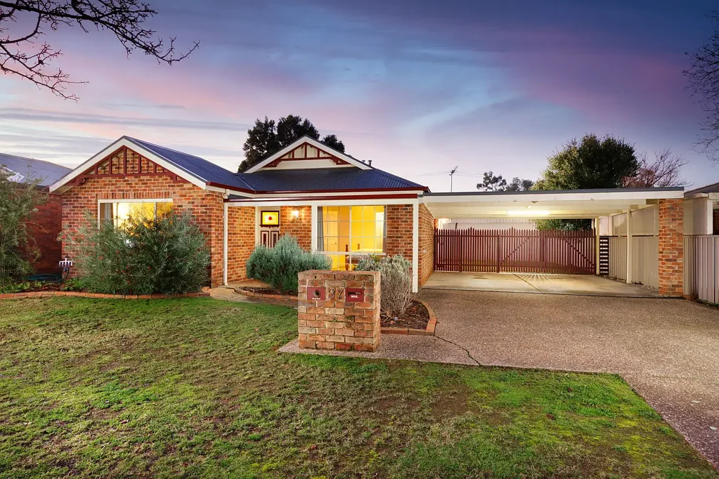 West Wodonga 3房  WODONGA- Solid Home with some serious shed appeal