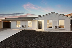 25 Candover Crescent, Huntfield Heights