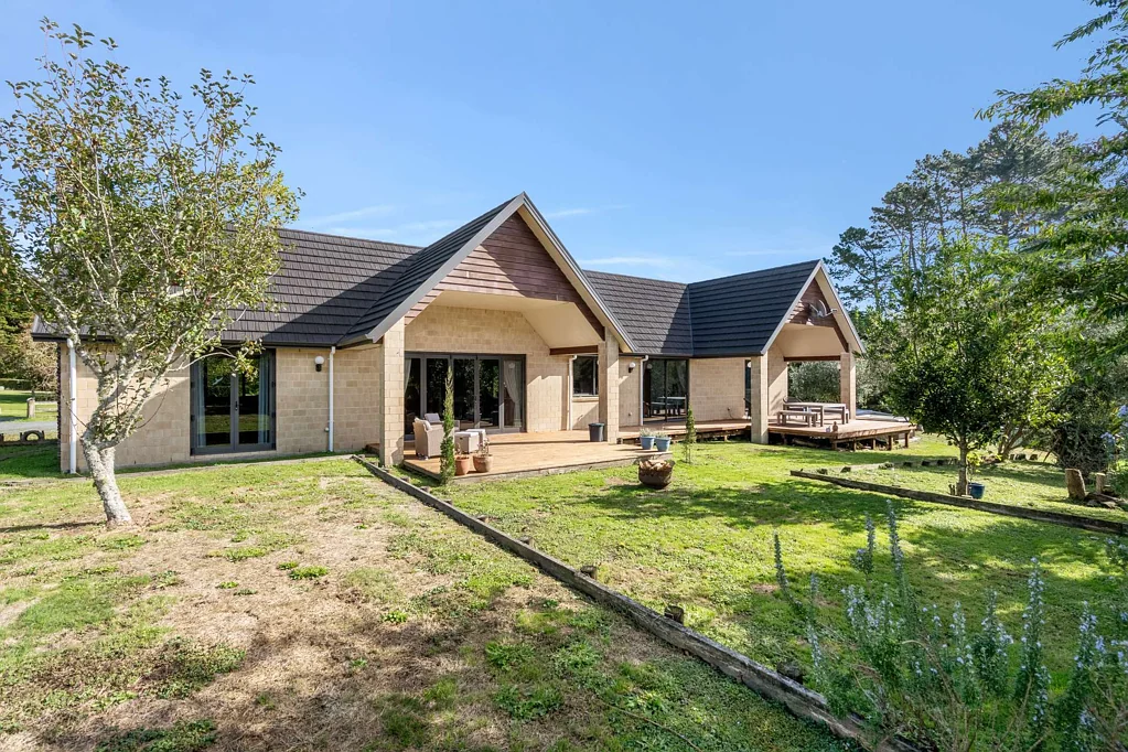 Hunua 4침실 Exquisite Lifestyle Paradise on Paparimu Road!