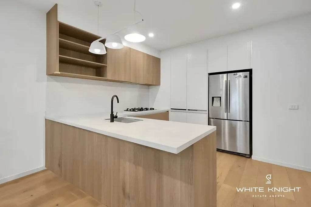 Sunshine North 3 Slaapkamer Architectural Living with Stunning River Views at Sunshine North
