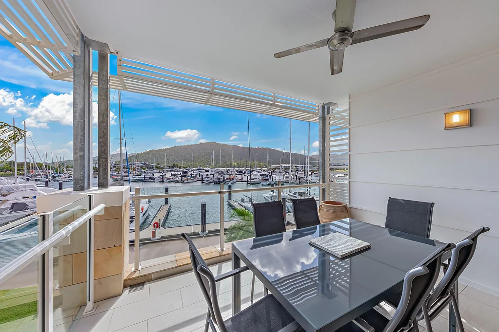 Airlie Beach 2Kwarto Waterfront Luxury At The Boathouse Apartments- high income already in place