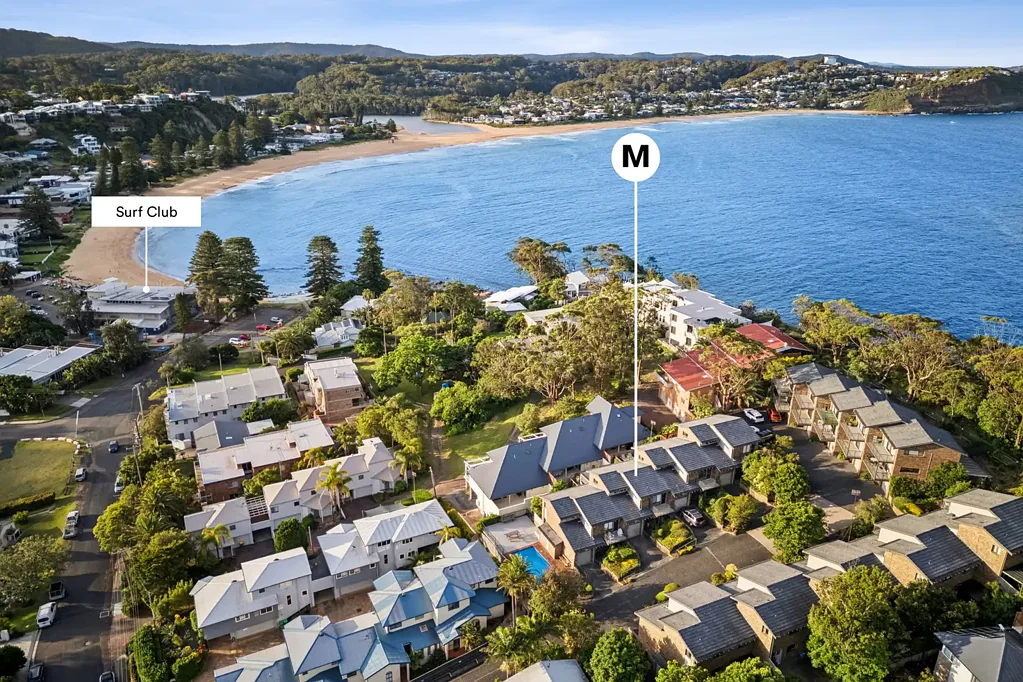 Avoca Beach 3chambre Stylish townhouse moments to the sand