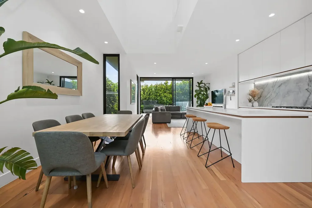 Designer Luxury Abode - Family Home Available Furnished Or Unfurnished