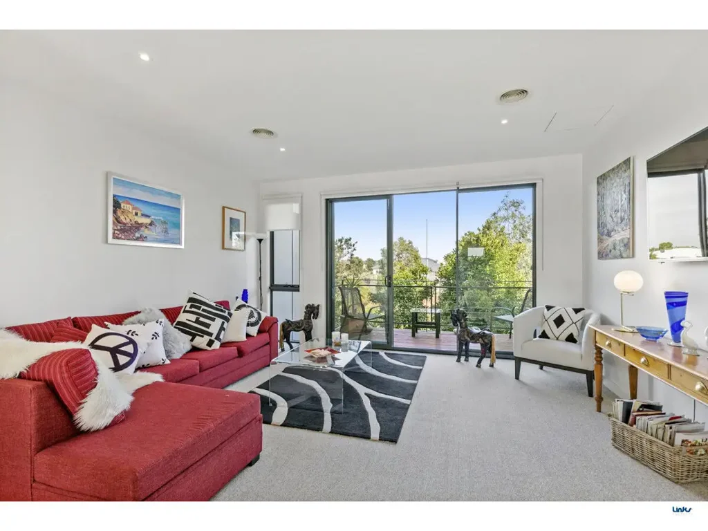 Torquay 2 Slaapkamer Sun-Drenched Terrace Home For Convenient Living