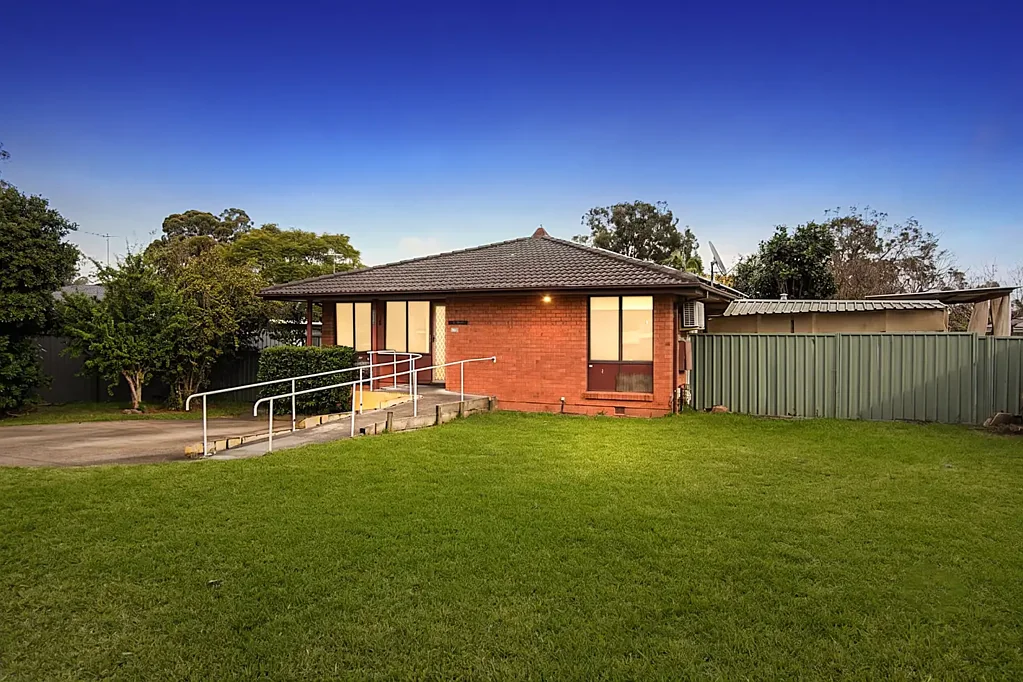 Doonside 3 Slaapkamer 762 sqm Land With Over 20m Frontage