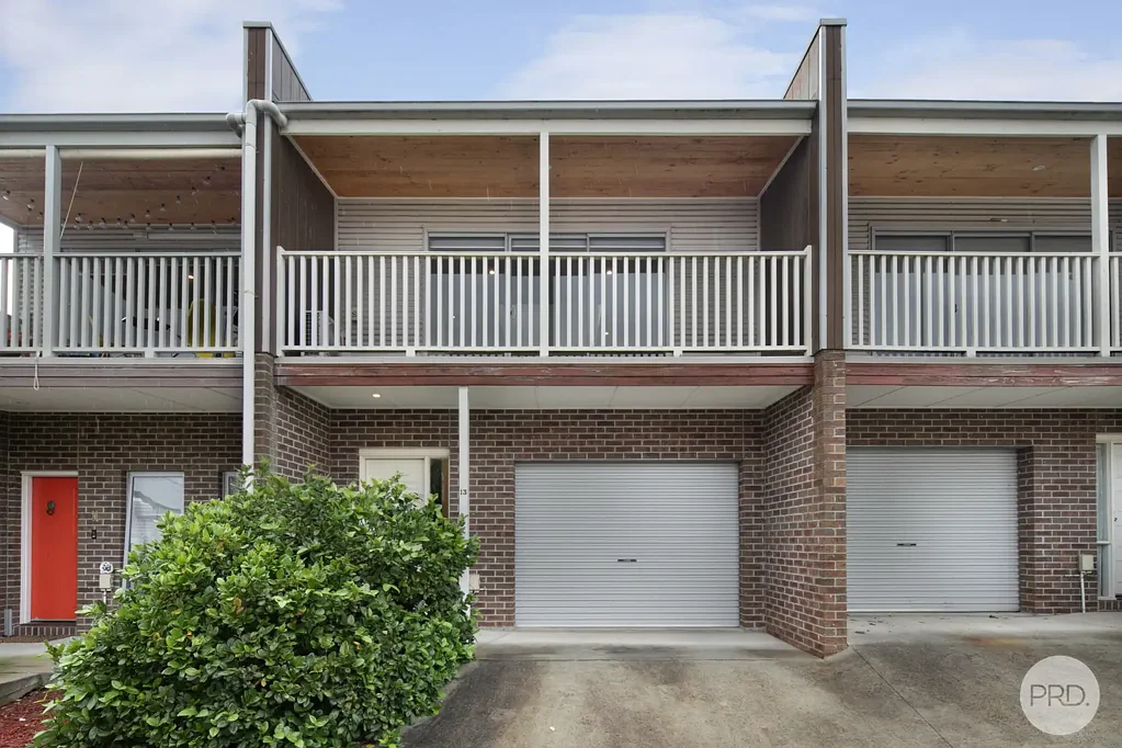 WALKING DISTANCE TO BALLARAT CBD