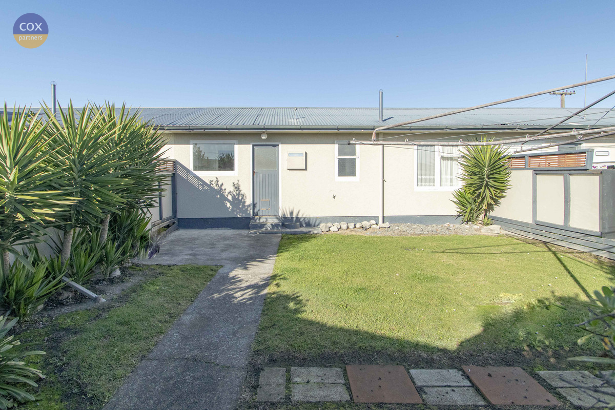 2/3 Merton Crescent, Pirimai, Napier, 2 rūma, 1 rūma horoi