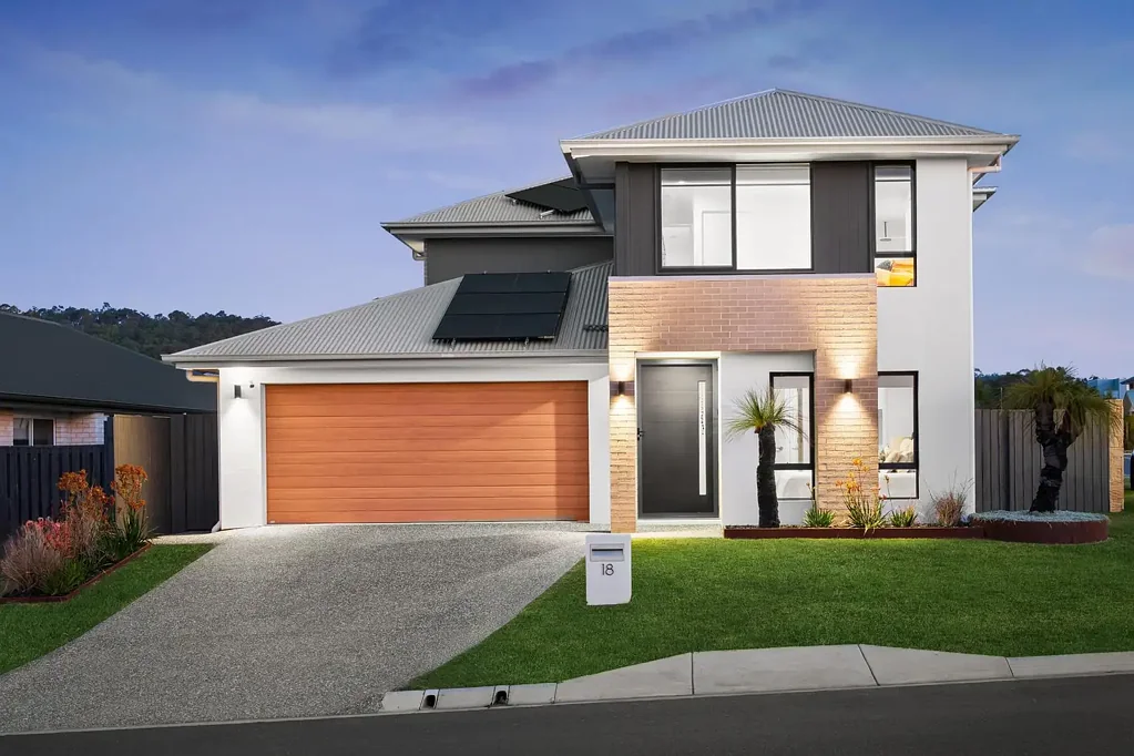 White Rock 5कमरा Spacious Double Storey Haven with Fifth Bedroom and Full Downstairs Bathroom