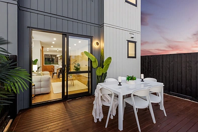 Orewa 3બેડરૂમ Smart design meets sun, space and stunning views