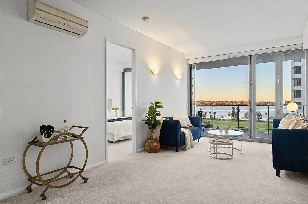 East Perth 2房  Spacious Corner Apartment with Swan River Views