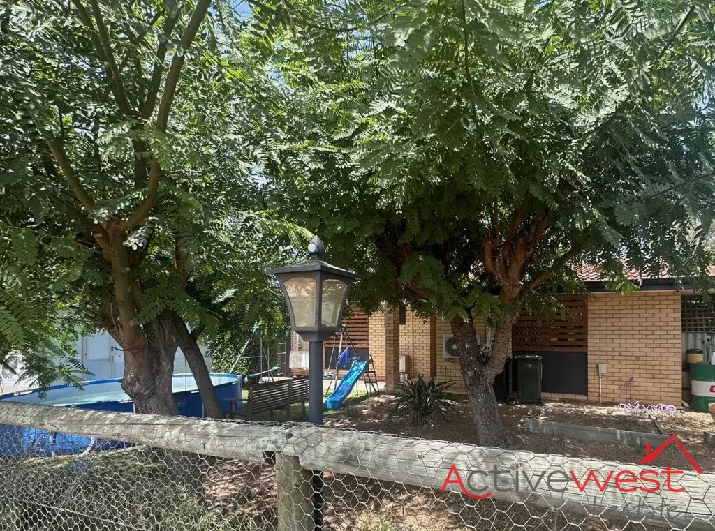 5 Hale Street, Rangeway, WA 6530