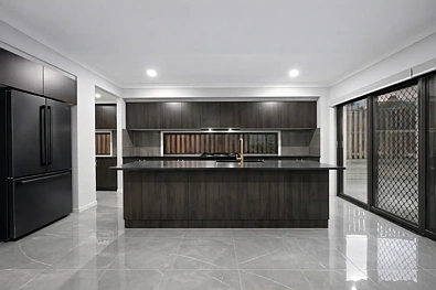 12 CATHERINE ST, AUGUSTINE HEIGHTS QLD 4300, 5 રૂમ, 2 બાથરૂમ, House