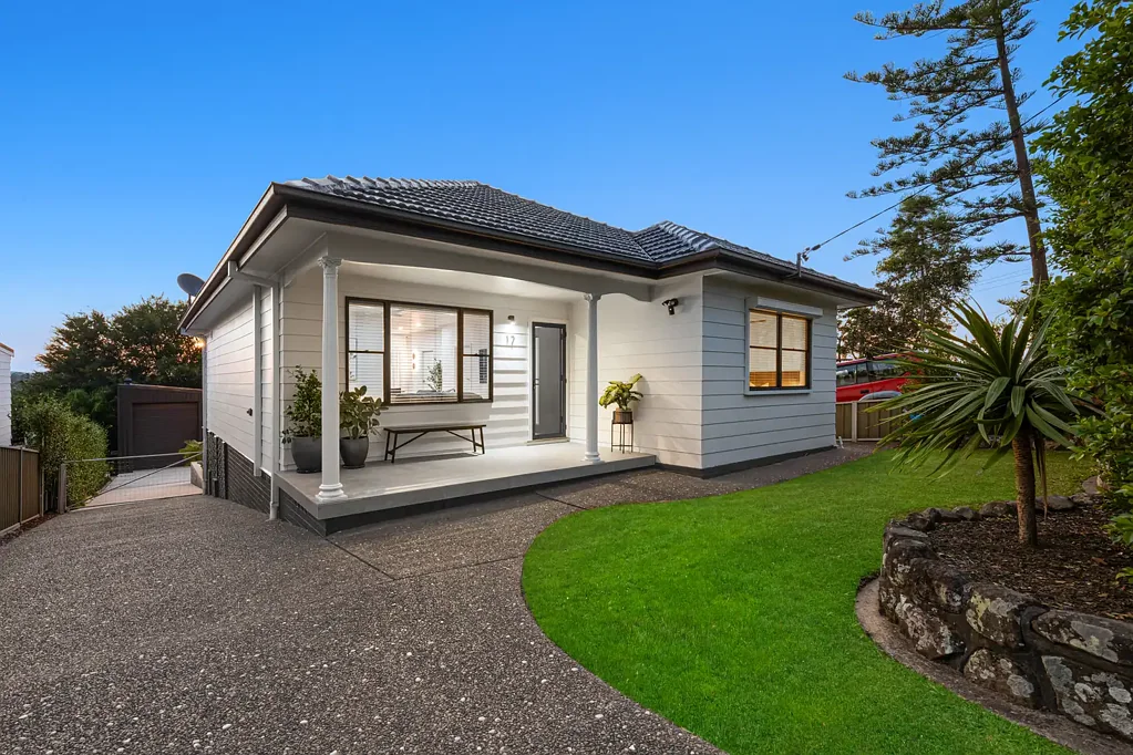 17 Jones Street, Birmingham Gardens, NSW 2287