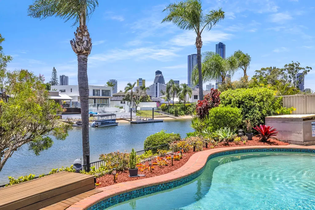 30 Cocos Crescent, Broadbeach Waters, QLD 4218