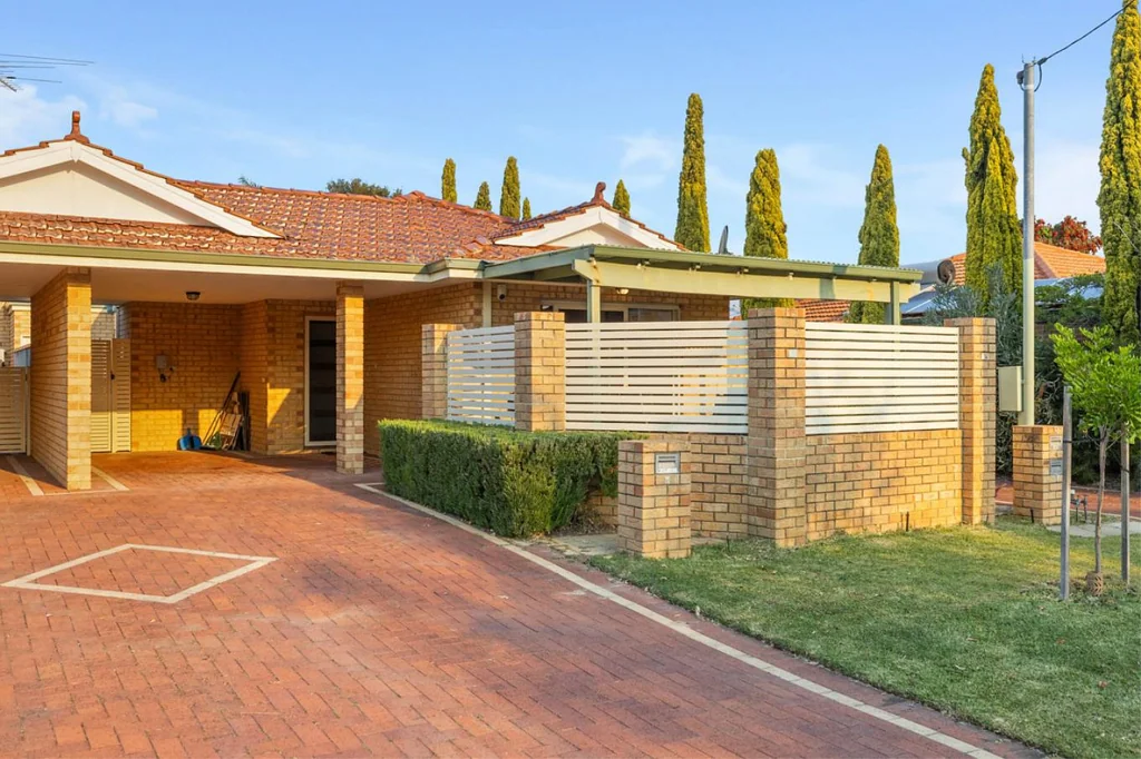2/16 Avery Avenue, Dianella, WA 6059