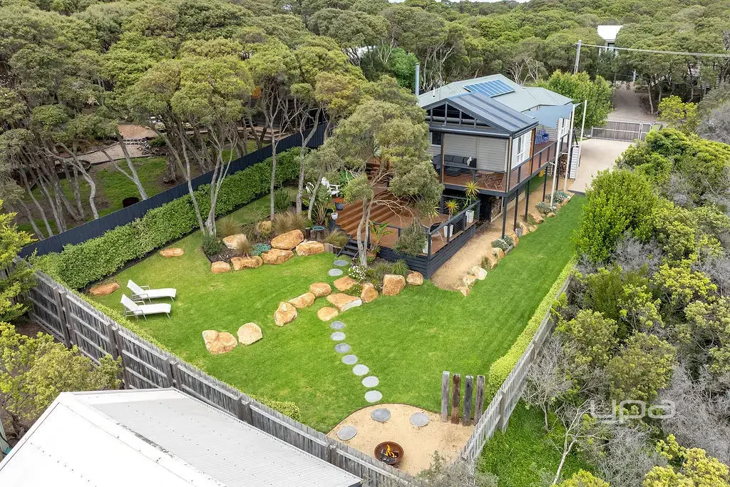 4 Geraldine Street, Rye, VIC 3941