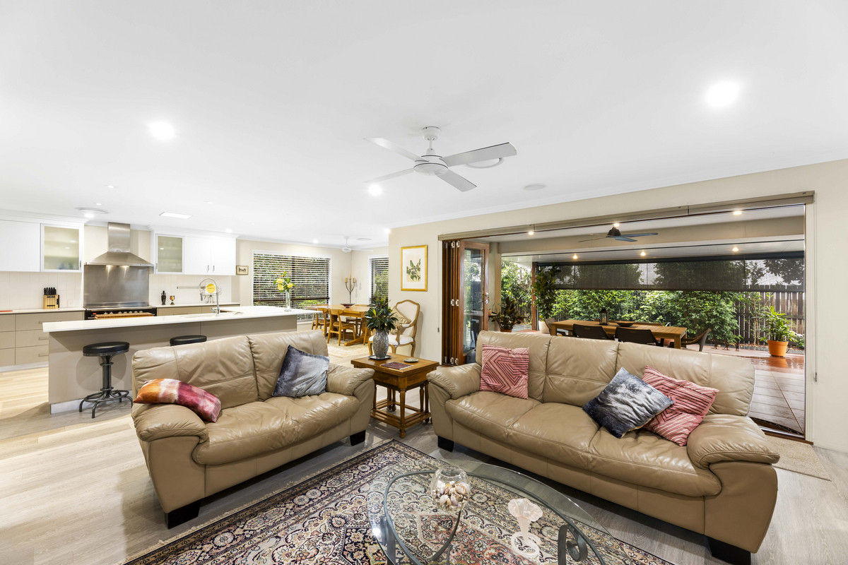 15 CAITHNESS CT, MIDDLE RIDGE QLD 4350, 0 rūma, 0 rūma horoi, House