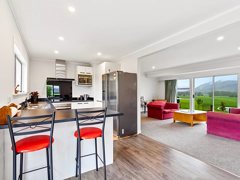 Pakotai 4房  Vendor Wants This Sold...Offers Over $749,000