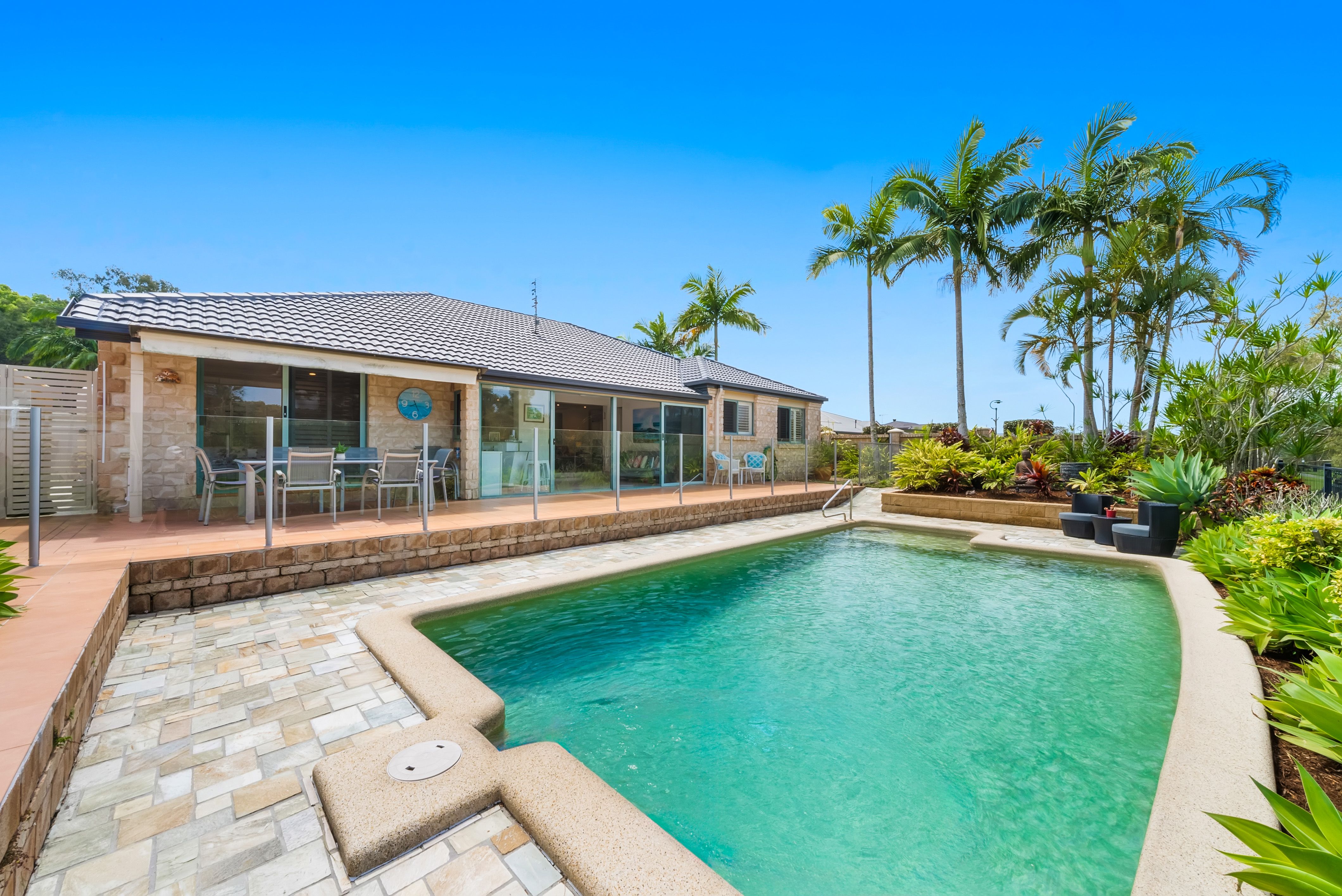 2 PULTENEA CT, ELANORA QLD 4221, 0 Bedrooms, 0 Bathrooms, House