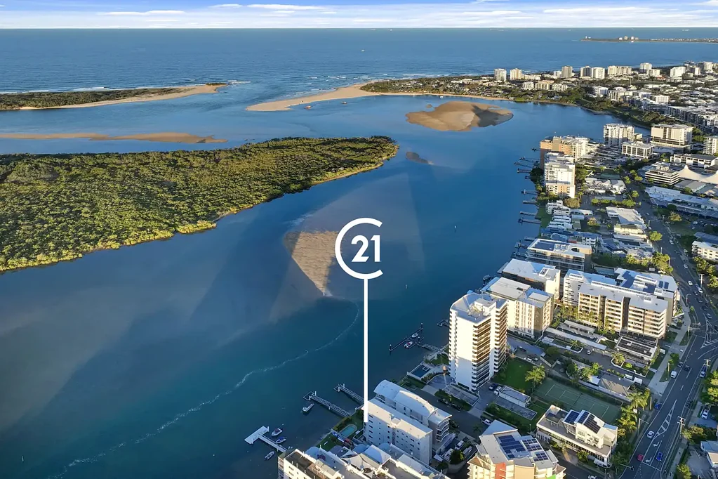 Maroochydore 3房  Whole-Floor Waterfront Living with Incredible Views