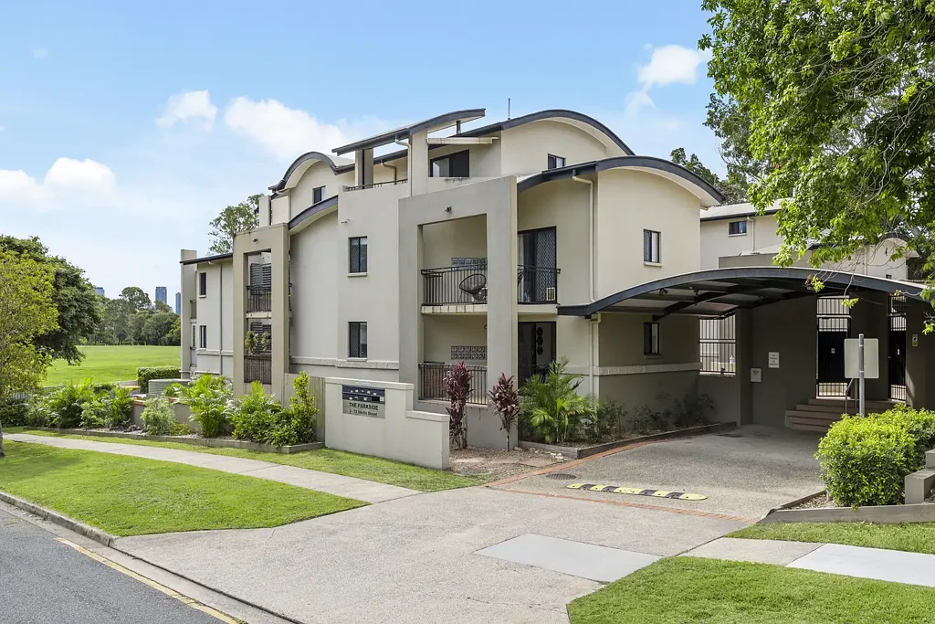 Stylish Living in a Prime Norman Park Location