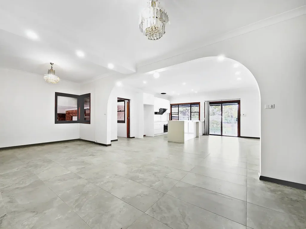 Renovated 3 Bedroom + Extra 1 Rumpus room