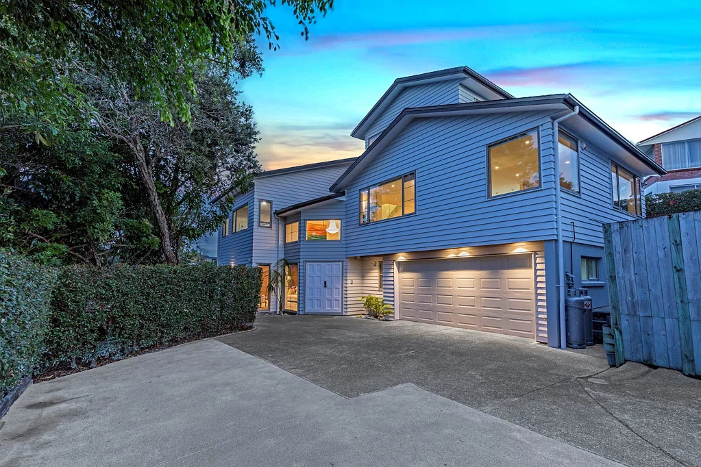 Forrest Hill 5 Slaapkamer Exceptional Supersized Home – Westlake Zone