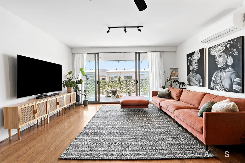 Footscray 3 Slaapkamer Boutique Standout Blending River Calm & Lifestyle Verve