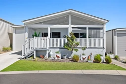 26/1 Norman Street, Lake Conjola