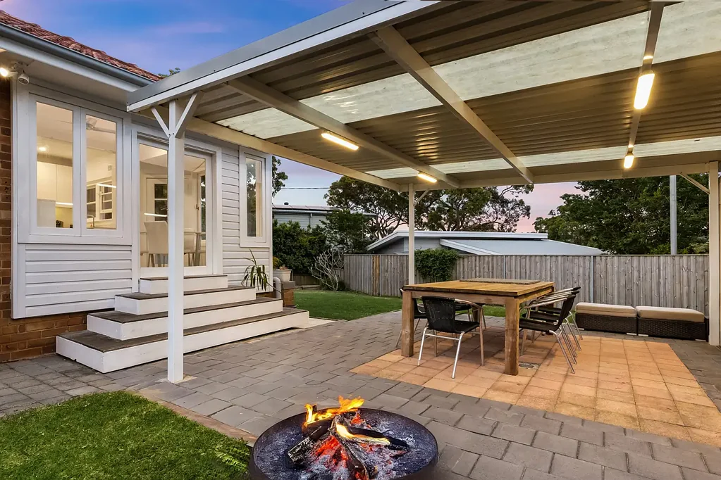 145 Barrenjoey Road, Mona Vale, NSW 2103