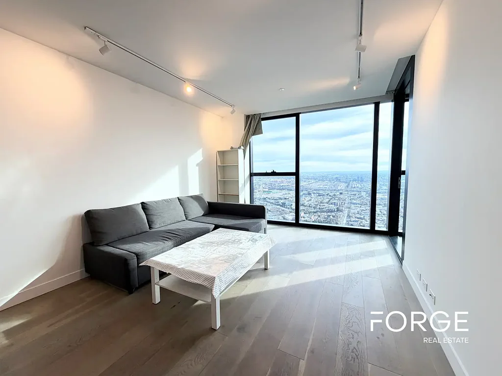 Modern 1-Bedroom Apartment on Level 60 in Swanston Central – Spectacular City Views