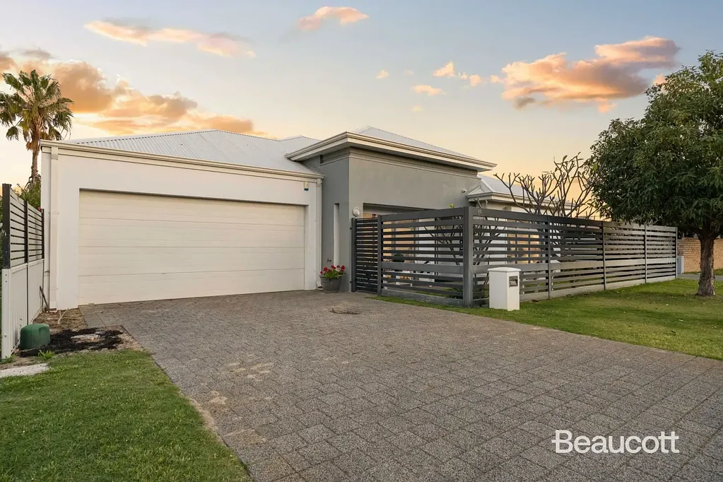 Dianella 3Kwarto A High-Spec Home in the Heart of Dianella