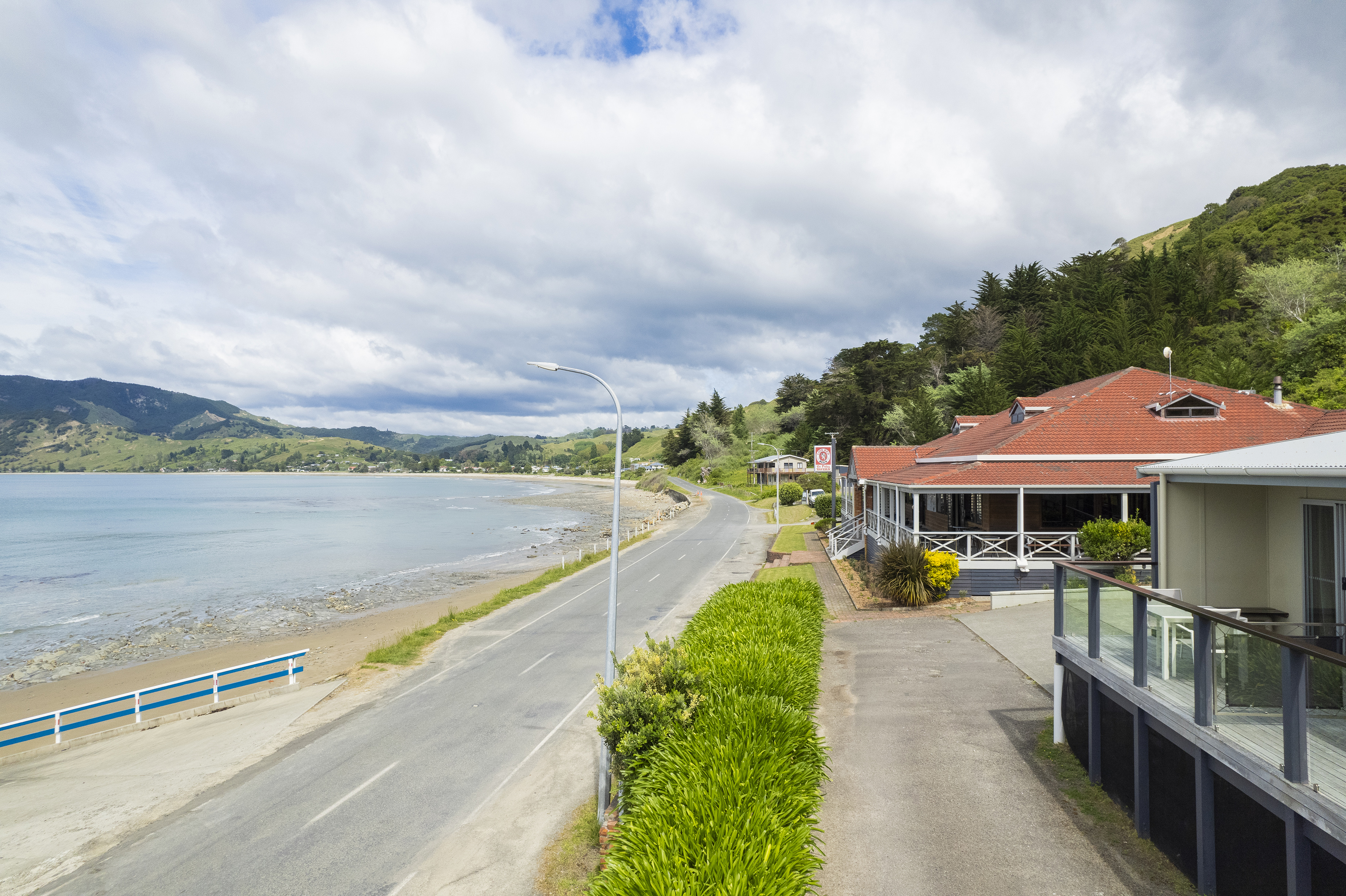 153 Beach Road, Tokomaru Bay, Gisborne, 4 rūma, 0 rūma horoi, Home & Income