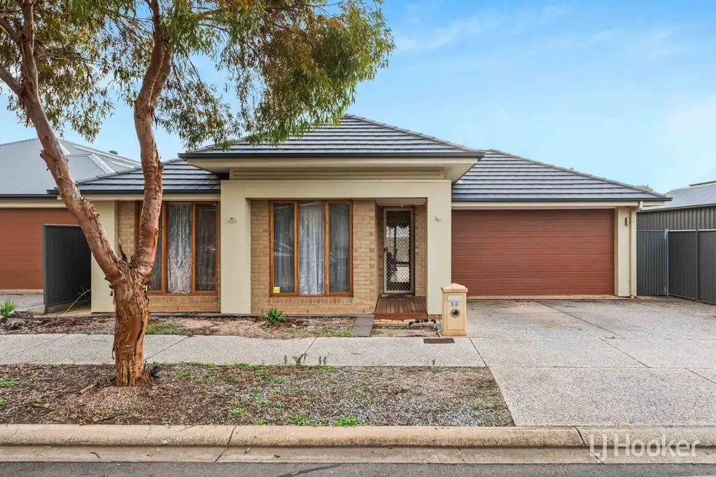 29 Salmon Gum Crescent, Blakeview, SA 5114