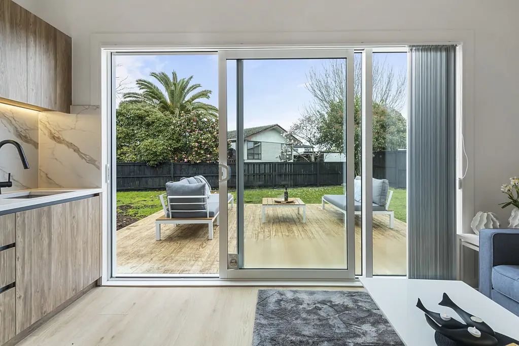 Papakura 5 Slaapkamer BIG, BOLD & BEAUTIFUL-READY TO MOVE IN!