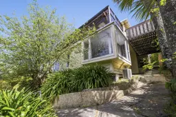 2 Eden Street, Island Bay