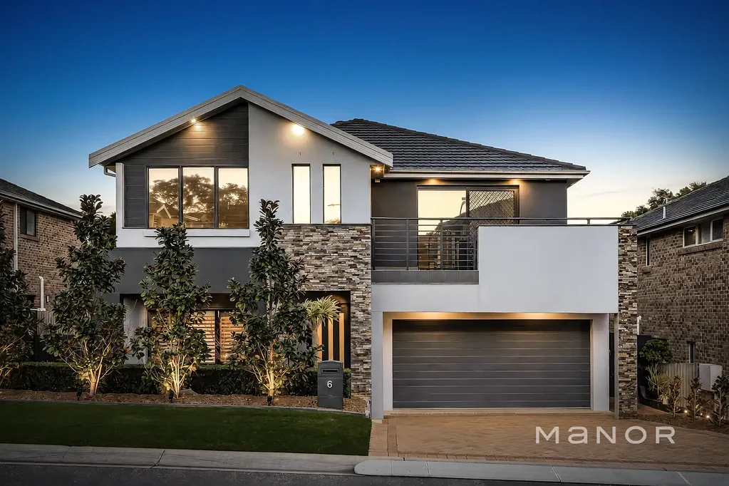 Stanhope Gardens 4 Bedroom Immaculate Family Entertainer with Luxury Inclusions & Resort-Style Living !