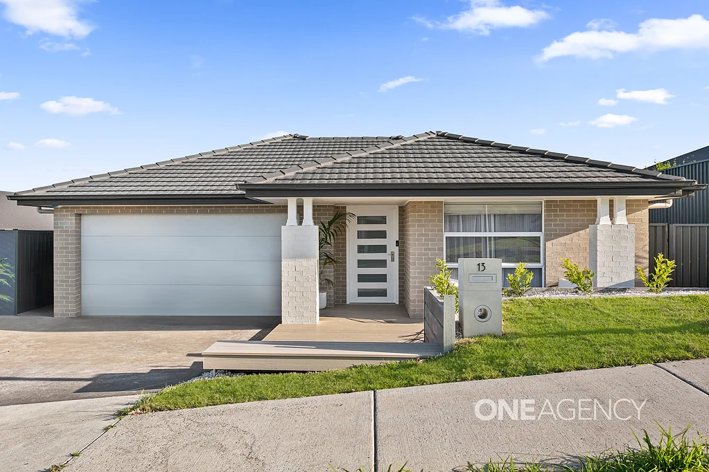 13 Stud Close, Calderwood, NSW 2527