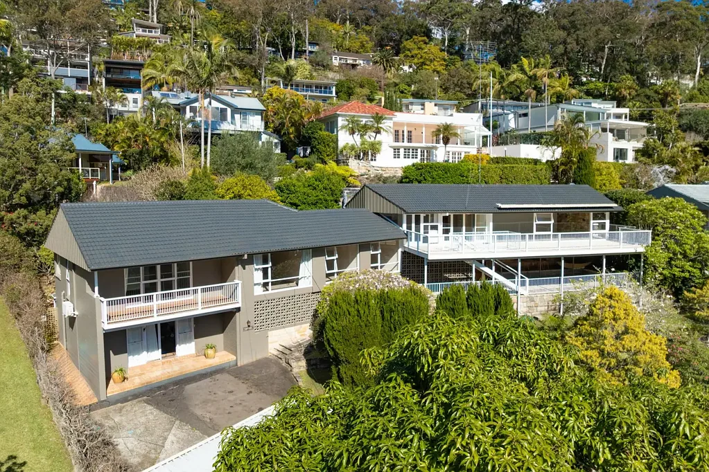 Family Home with Perfect In-law Accommodation or Huge Home O