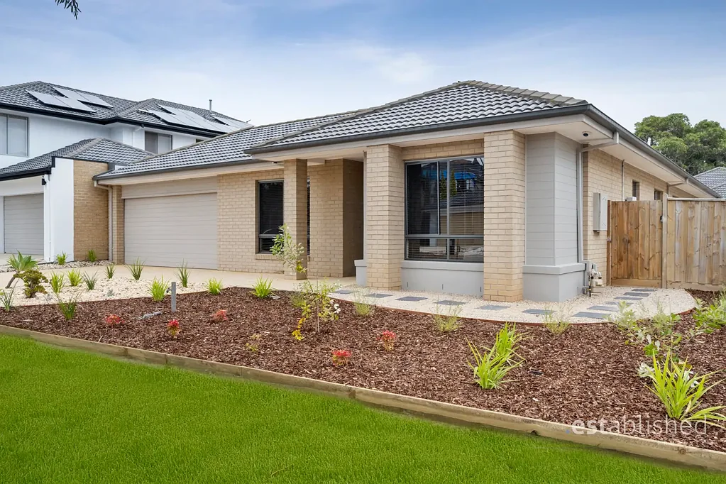 14 Tarcoola Crescent, Point Cook, VIC 3030