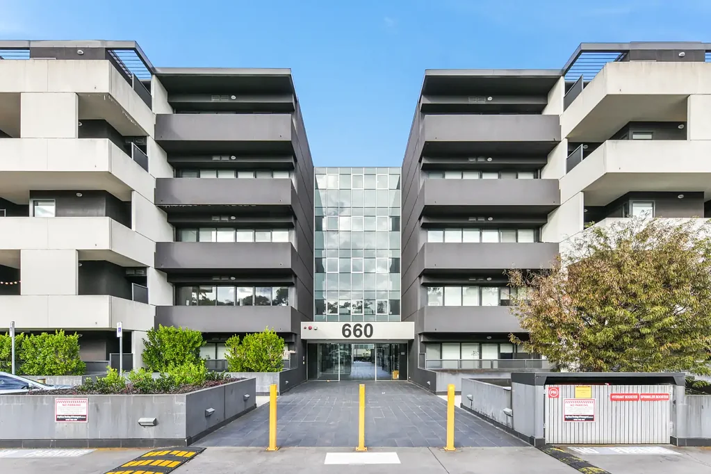Notting Hill 2 Bedroom Stylish Apartment - Perfect for First Home Buyers or Investors