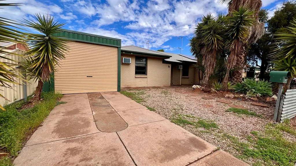 17 Charles Avenue, Whyalla Norrie, SA 5608
