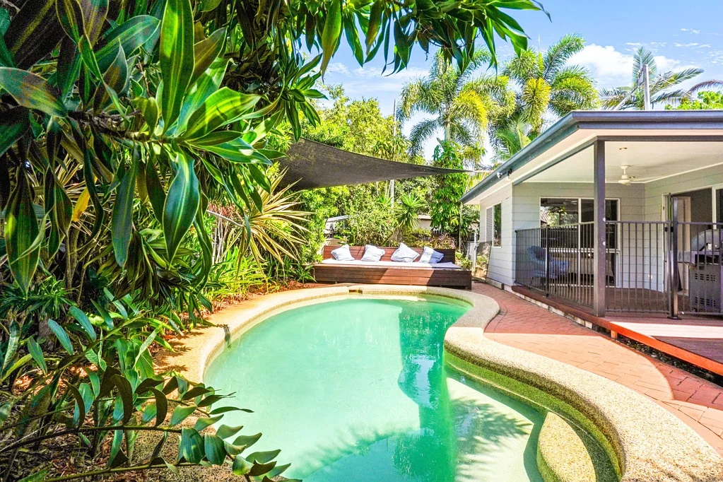14 Jessie Close, Yorkeys Knob, QLD 4878