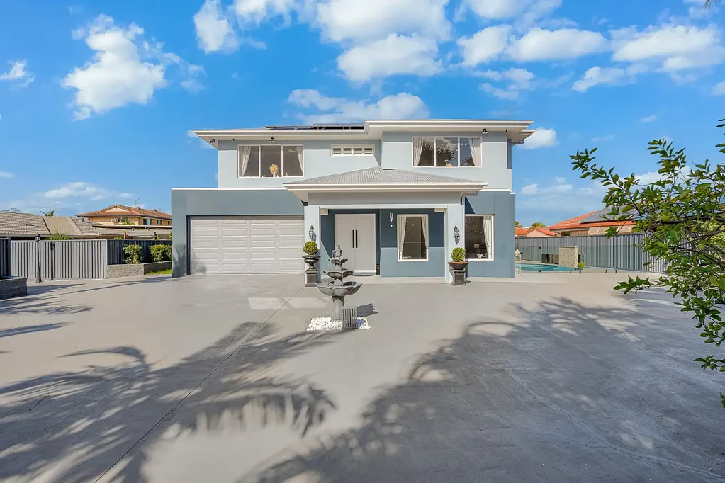 Bray Park 5બેડરૂમ Five Bedrooms, Five Ensuites & Exceptional Outdoor Living on 1,121m²