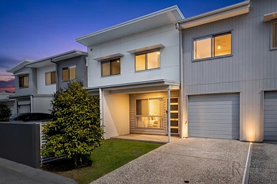 Mountain Creek 3 Slaapkamer Prime Living in the Heart of Brightwater with no Rear Neighbour