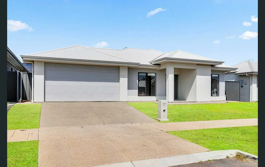 SPEND CHRISTMAS & NEW YEAR IN YOUR NEW 5 BEDROOM HOME