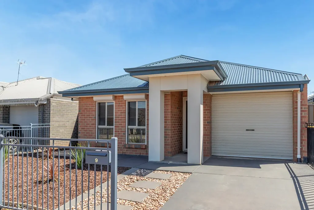 9 Jewel Avenue, Munno Para, SA 5115