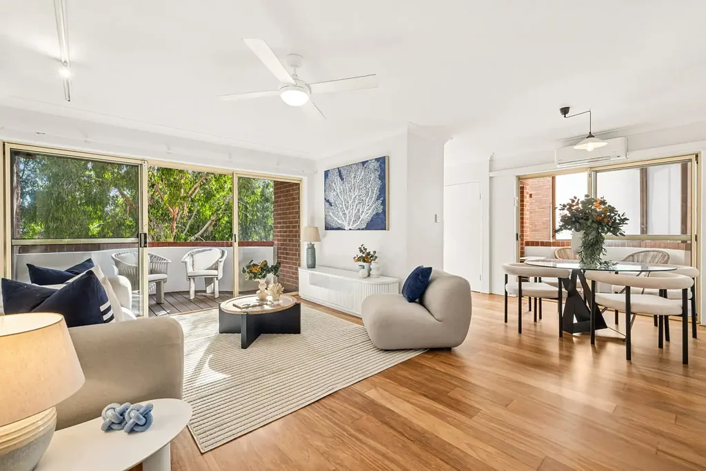 Spacious North-Facing Beachside Apartment with Flexible 2–3 Bedroom Layout & Double Parking