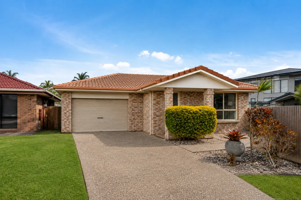 Eight Mile Plains 3Kwarto Fully Renovated Free-Standing Home On 414m2 Block